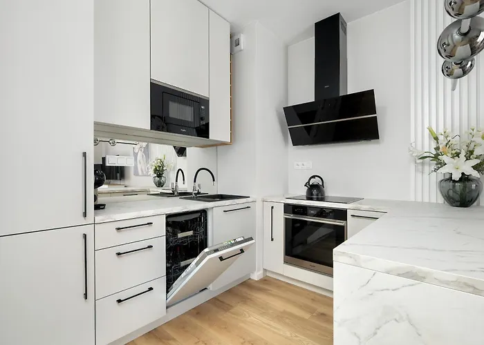 Modern With Parking & Balcony Remote Work Malta Area By Renters Prestige Appartement *